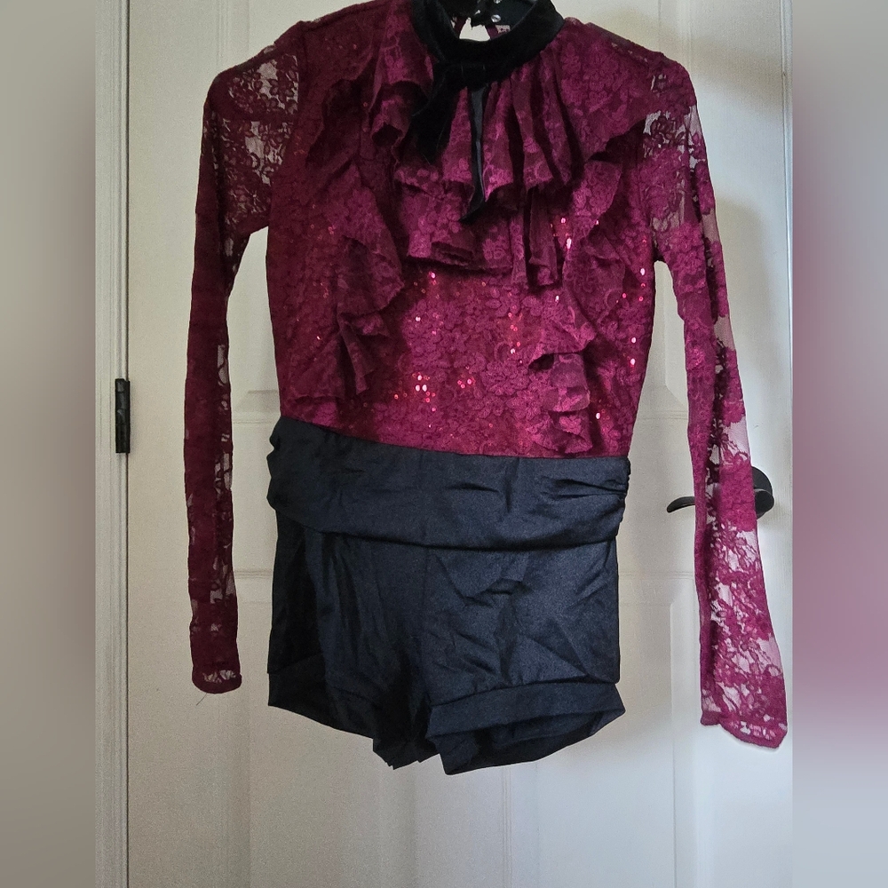 Weissman ruffled neck long sleeve lace XLChild bike-tard.